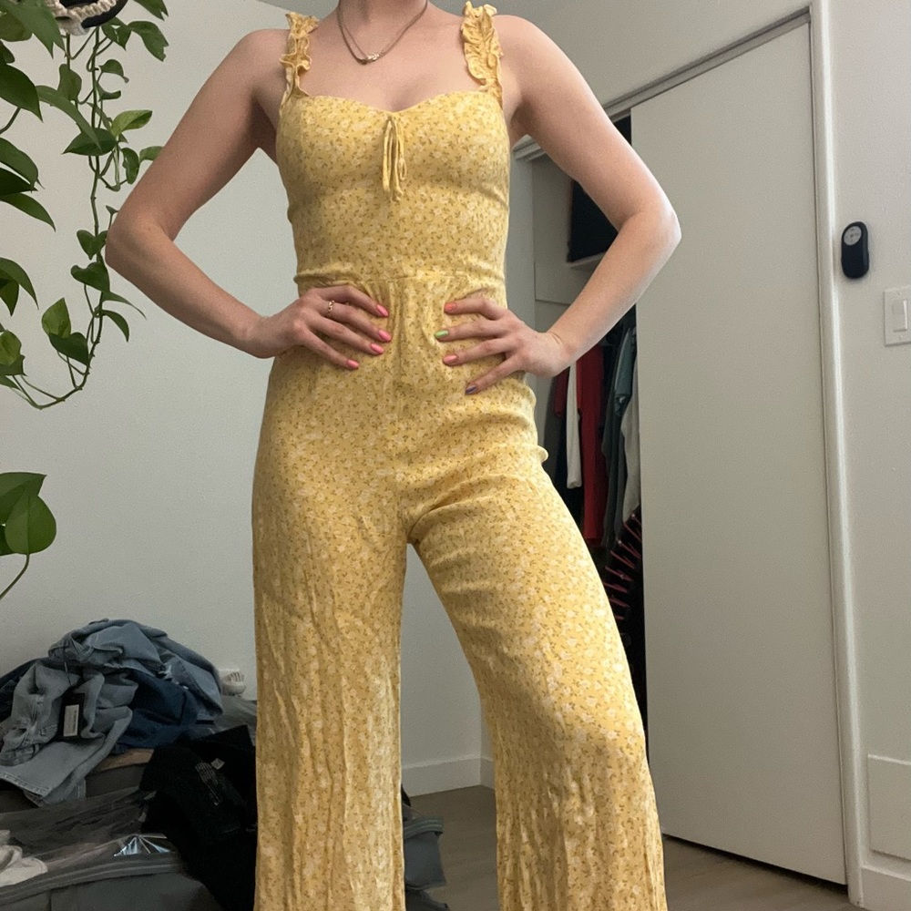 REFORMATION Moore Jumpsuit - Picture 6 of 8